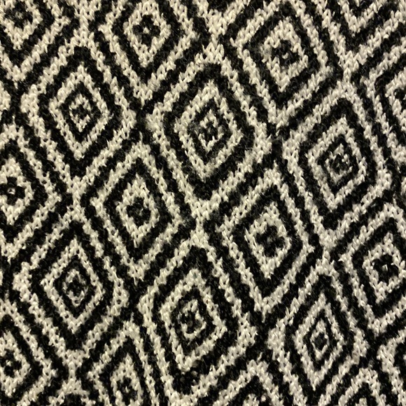 Anthropologie Akemi and Kin geometric top - Picture 3 of 3